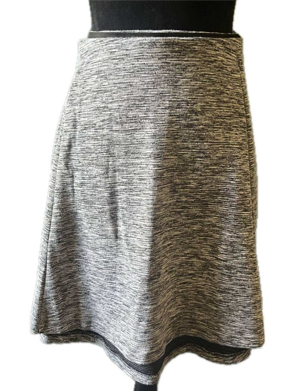 TORRID Women’s Heather Grey Mini Circle Skater Skirt Size 2 (18-20)